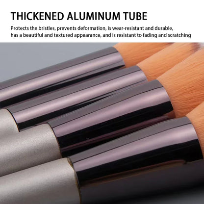 Zestaw do makijażu LumaBlush pędzelki + gąbeczki